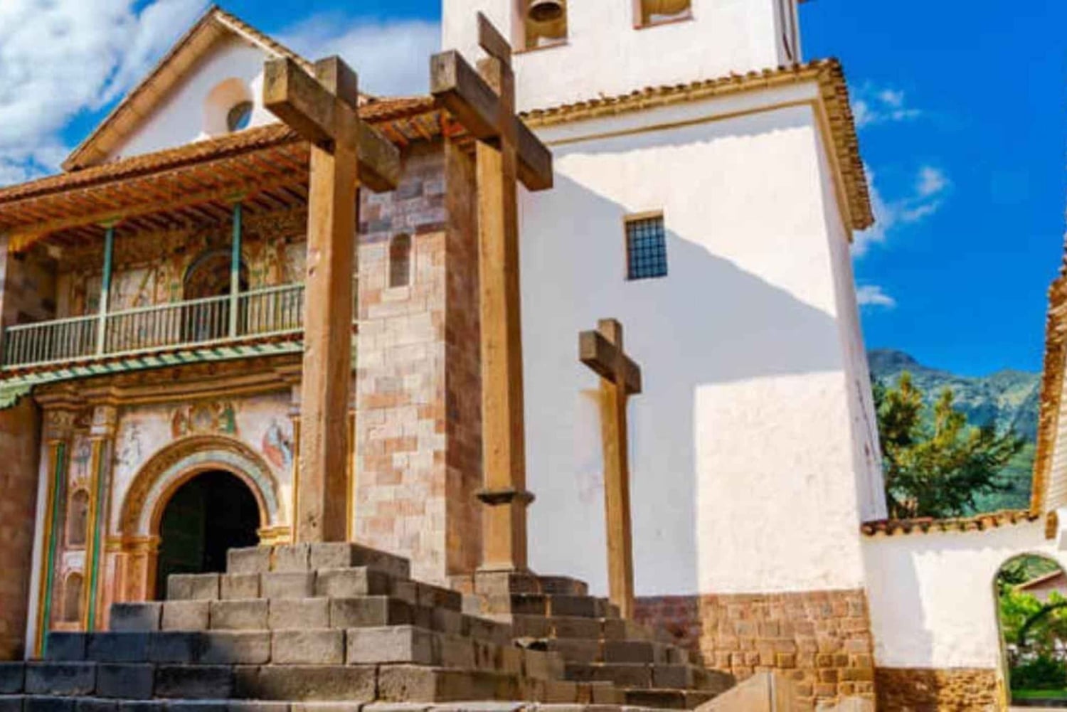 Puno: Tipón, Pikillacta, and Pisco Sour Tour