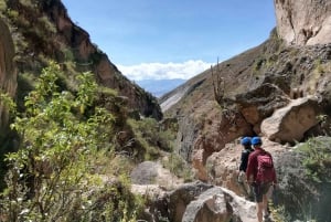 Ayacucho: Canyons de Qorihuillca | Tour a los Siete Cañones