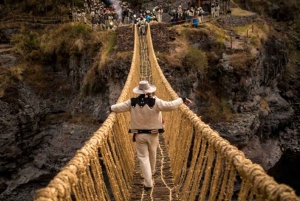 Queswachaka: Tour to the Four Andean Lagoons 1 day