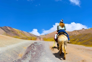 Rainbow Mountain Day Trip with Guided Trek
