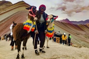 Rainbow Mountain Peru + Red Valley med ATV'er heldagstur