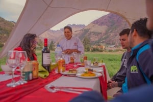 08h00 Partida da excursão à Montanha do Arco-Íris: Visita ao final da manhã