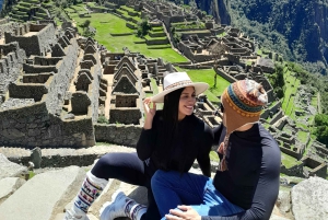 Rainbow Mountain tour and Machu Picchu tour by train