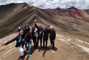 Rainbow Mountain tour and Machu Picchu tour by train