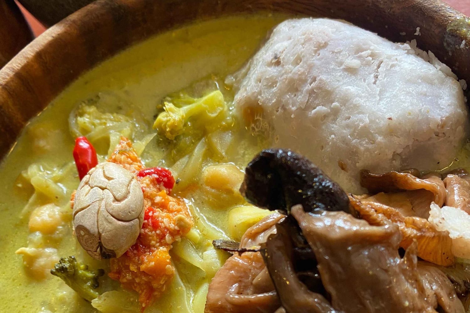 Aula de culinária no Vale Sagrado e visita ao mercado local