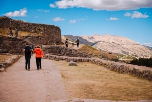 Sacred Valley: Pisac, Moray, Maras, Weavers & Ollantaytambo