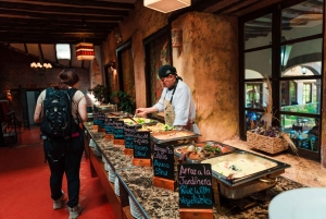 Sacred Valley: Pisac, Moray, Maras, Weavers & Ollantaytambo