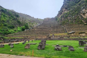 Sacred Valley Private Tour Full Day - Pisac + Ollantaytambo