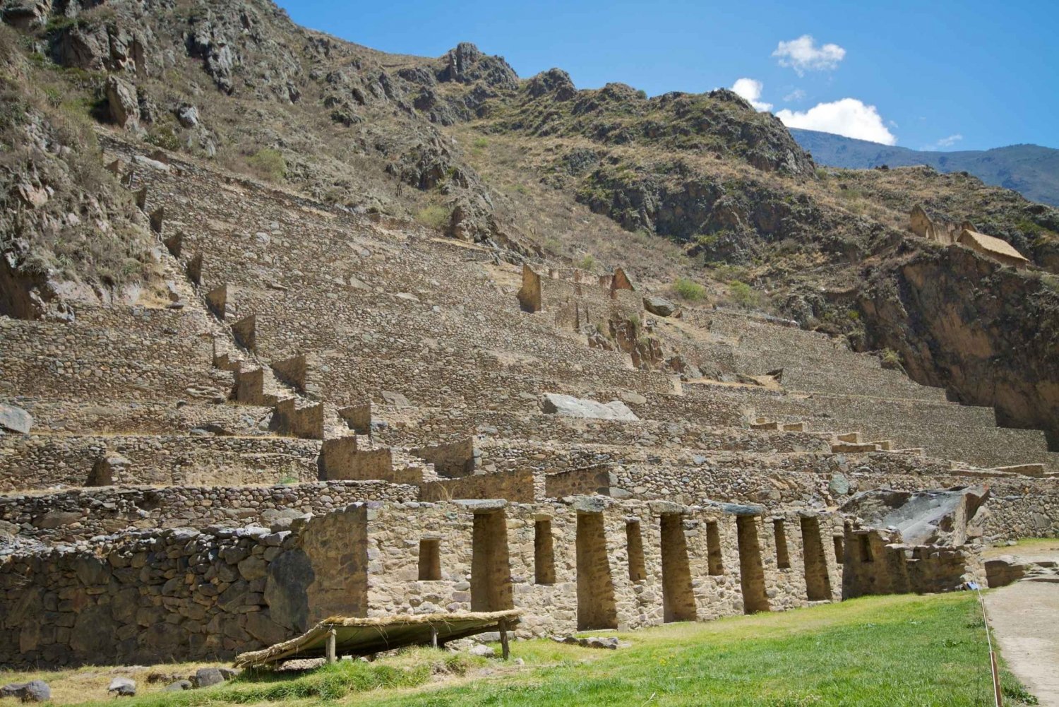 Pyhän laakson kiertomatka Ollantaytambosta Cuscoon
