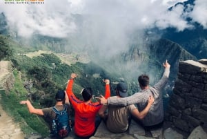 Salkantay trek to Machu Picchu – 5D/4N – Premium