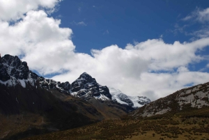 Santa Rosa: Kunurana Viewpoint Hike with Lunch