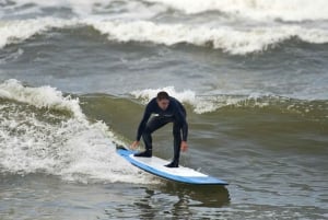 Surfa som ett proffs i Lima: Börja din surfkarriär idag!