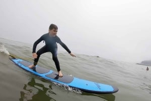 Surfa som ett proffs i Lima: Börja din surfkarriär idag!