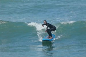 Surfa som ett proffs i Lima: Börja din surfkarriär idag!