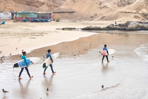 Surfing experience in Lima