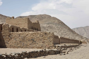 Tambo Colorado z TERMINALU STATKÓW WYCIECZKOWYCH PISCO