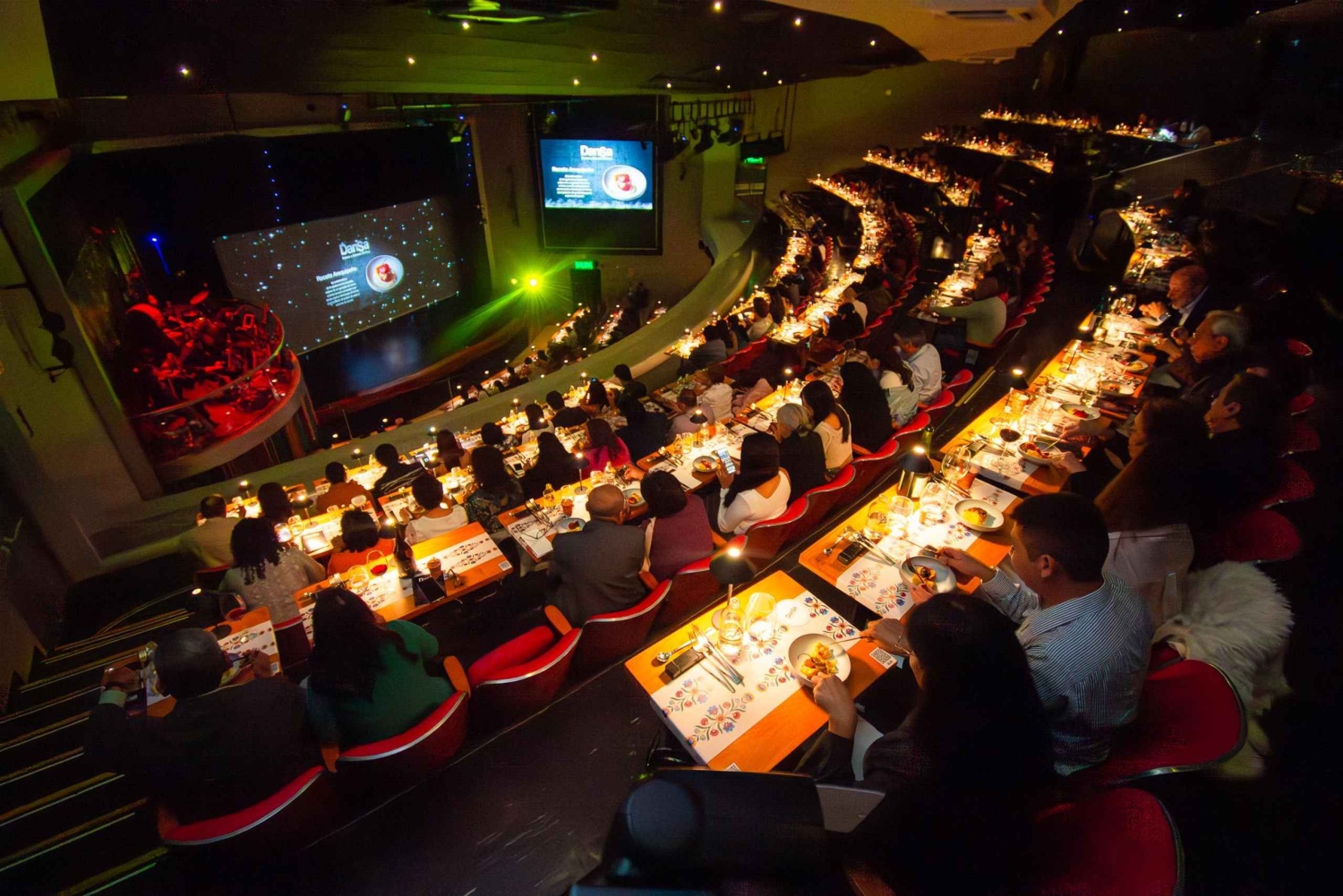 Taste of Peru: Gourmet Dinner & Live Cultural Show in Lima