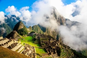 Biljett till Machu Picchu: Buss tur och retur med turistguide
