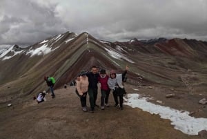 Cuscosta: ATV-ajelu Rainbow Mountainille + Red Valley, ateriat sisältyvät hintaan