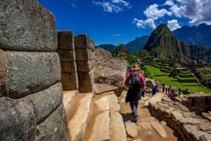 Tour in Peru 4 days: Cusco, Machu Picchu, Sacred Valley