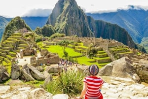 Tour in Peru 4 days: Cusco, Machu Picchu, Sacred Valley