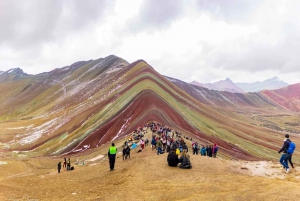 Tour Montaña de 7 Colores (vinicunca) + Valle Rojo
