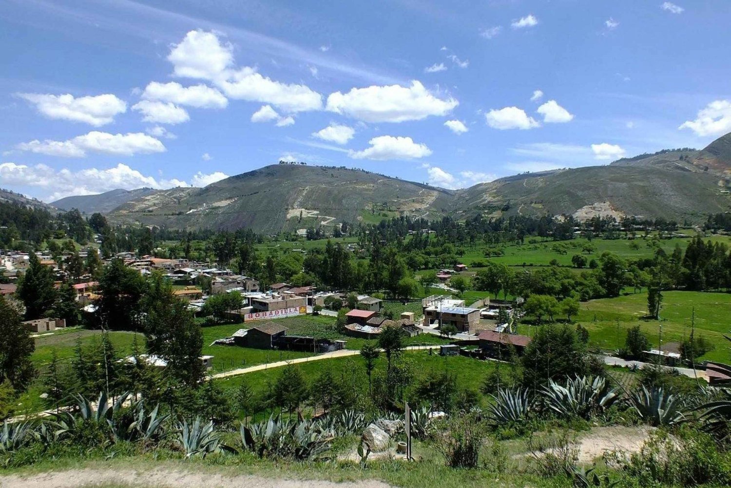 || Rundtur i Cajamarca-dalen - San Nicolás lagune