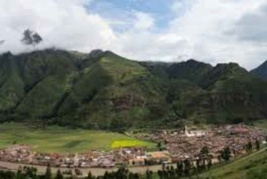 Transfere de Cusco para Pisac em transporte Premium'.