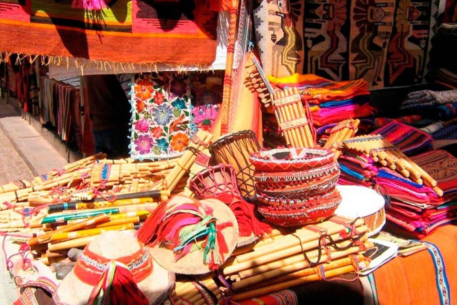 Transfert vers le site archéologique de Pisac + marché