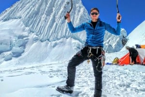 Wędrówka po kultowym szlaku Santa Cruz w Peru i wspinaczka na szczyt Alpamayo