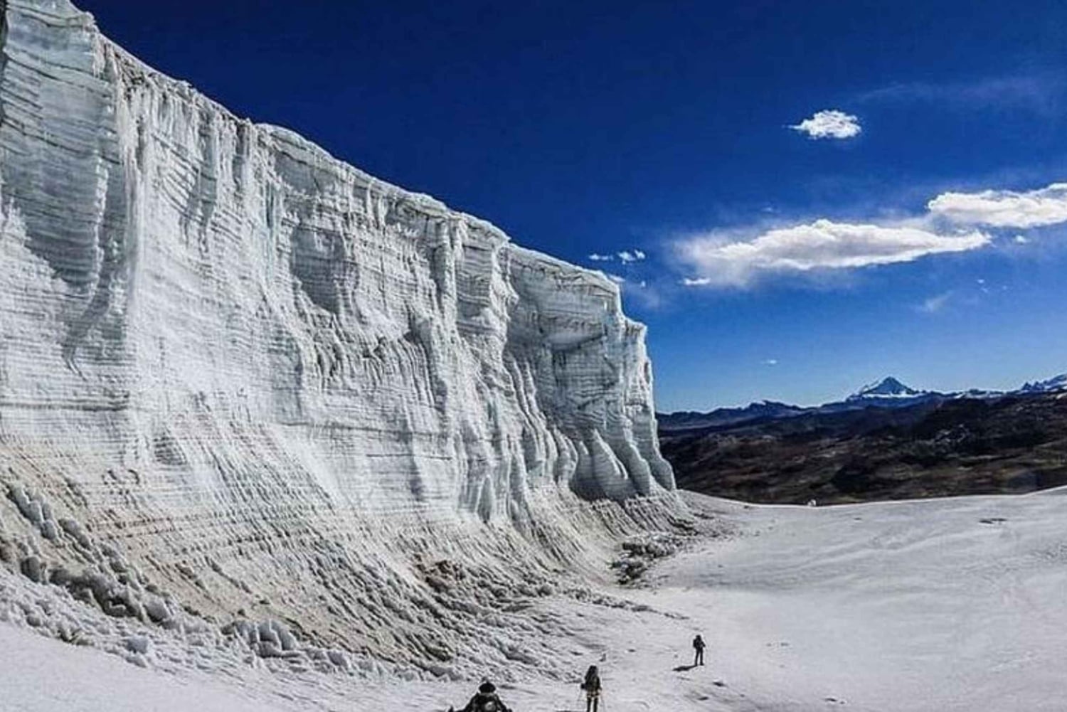 Urubamba : randonnée guidée sur le glacier de Quelccaya avec repas
