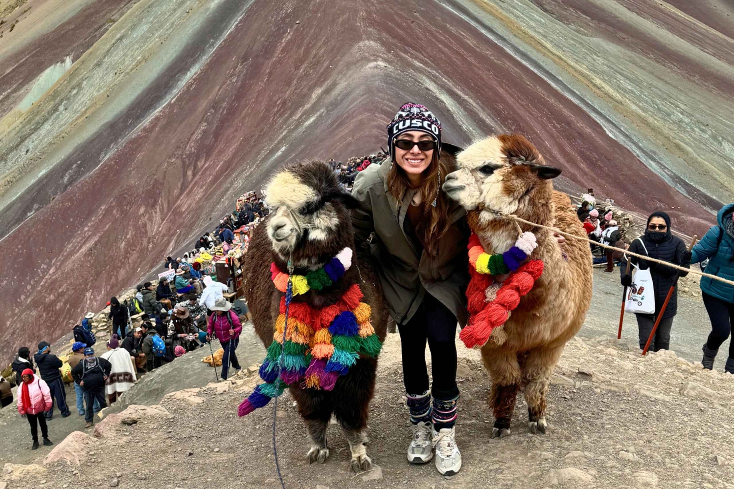 Urubamba: Rainbow Mountain Hike with Breakfast & Lunch