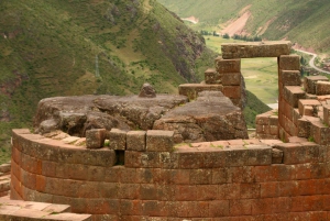 From Cusco: Sacred Valley Day Trip with Buffet Lunch