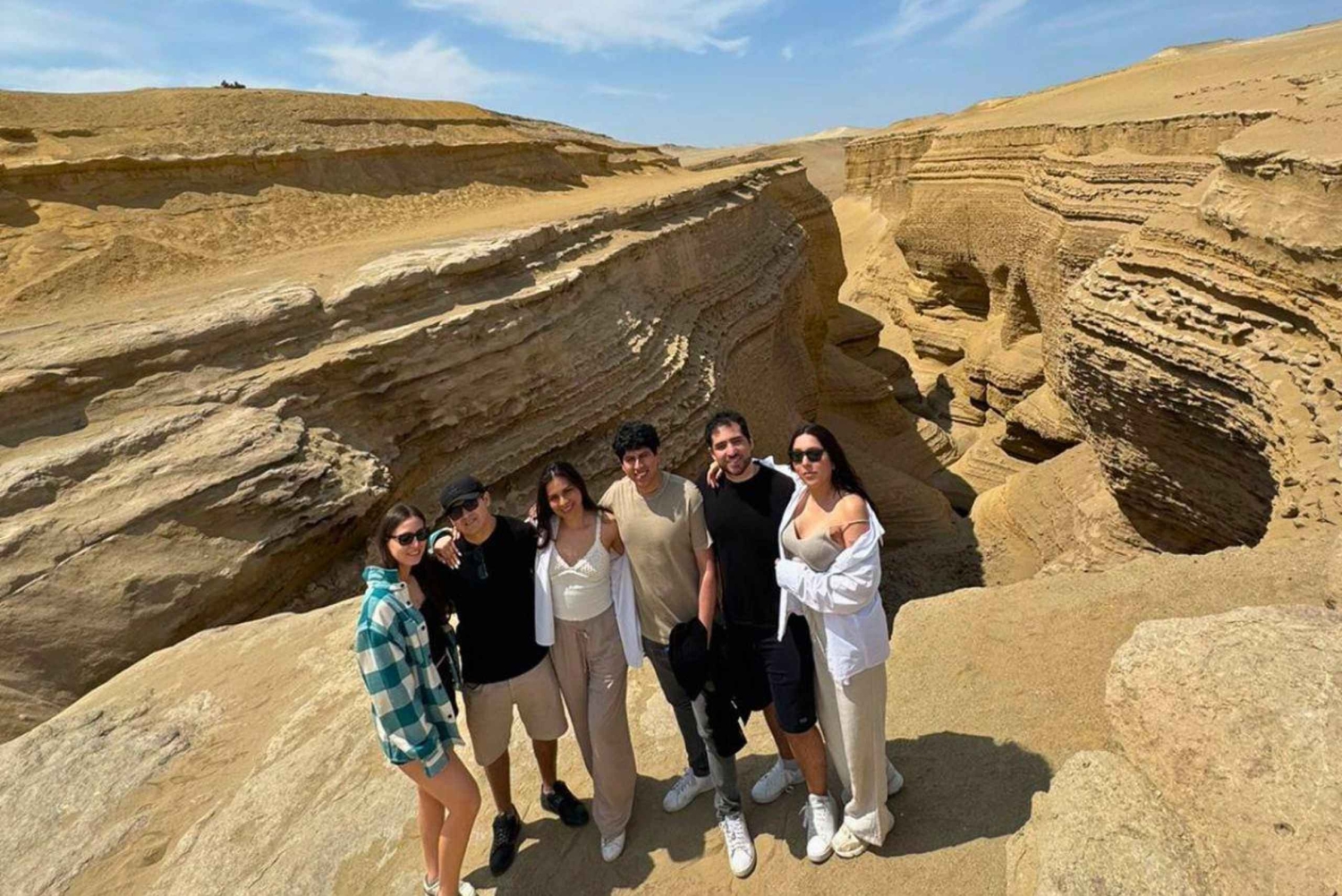 Visit Cañón de los Perdidos + natural oasis in Huacachina