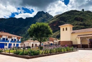 Besuche Pisac von Cusco aus: Privater Transport