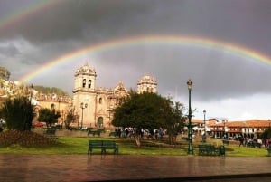Besøg på planetariet i Cusco: Observation i teleskoper