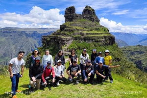 Wakrapucara - Inca Fortress Hike