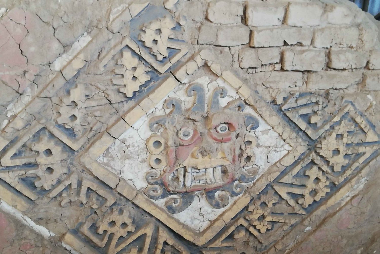 Excursión a pie por las Pirámides Moche desde Salaverry