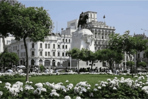 TOUR A PIEDI DI LIMA DA MIRAFLORES, CENTRO DI LIMA, CATACOMBE, CHURROS, CANTINA+AUTOBUS