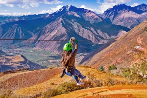 Demi-journée de tyrolienne depuis Cusco.