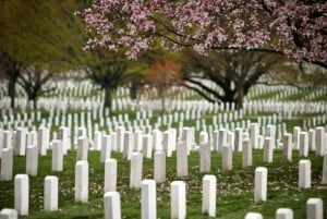 Arlington Cementary & Guard Ceremony met Iowa Jima Memorial