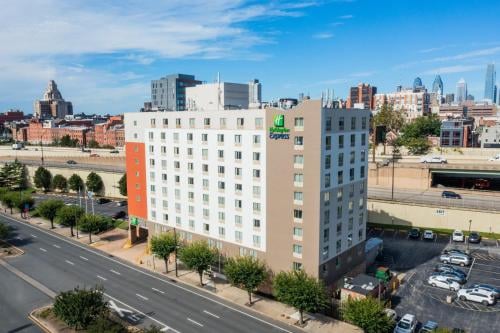 Holiday Inn Express Philadelphia Penn's Landing, отель IHG