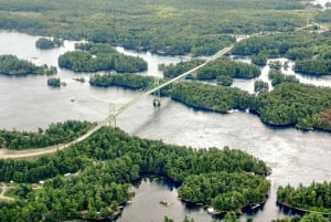 NYC: ナイアガラの滝、トロント、フィラデルフィア、ワシントン D.C. 5 日間ツアー