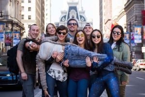 Filadelfia: BYOB Recorrido en tranvía históricamente hilarante