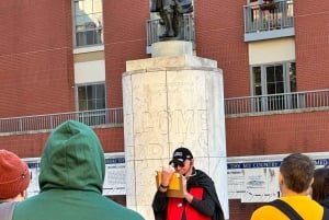 Philadelphia: Comedy Magic Walking Tour mit einem Guide