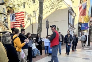 Philadelphia: Comedy Magic Walking Tour mit einem Guide