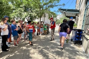 Philadelphia: Comedy Magic Walking Tour mit einem Guide