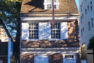 Philadelphia: Guided Walking Tour of Historic District!