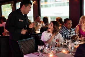 Philadelphia: Thanksgiving Early Dinner Cruise