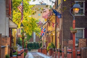 Private Historic Stroll: Philadelphia’s Revolutionary Roots